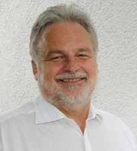 Dr Dietmar Schell